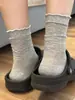 Calcetines de Malla de Color Sólido con Borde de Hongo Calados para Mujer Calcetines de Media Pantorrilla Tendencia ins Algodón Puro Verano Estilo Delgado Estilo Ballet Calcetines Largos Mujer