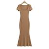 Vestido largo ajustado de manga corta y escote en U profundo, sexy, de verano 2022, de punto, para chica sexy, con escote en U y cola de pez.