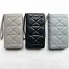 Carteira Longa Feminina, Moderna e Estilosa, Clutch de Couro de Grande Capacidade, Bolsa de Mão Feminina, Porta-Celular com Zíper, Porta-Moedas Fábrica