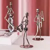 Cross-border atacado homem de ferro banda ornamentos acessórios para casa retro metal pequeno homem de ferro decoração de mesa artesanato de ferro