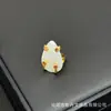 Anillo Nuevo Estilo con Incrustaciones de Concha Natural, Moderno y Único, Joyería de Estilo Lujo Ligero Europeo y Americano, Diseño Abierto Ajustable, Venta al por Mayor