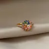 Anillo de Girasol Colorido Nuevo de Verano para Mujer, Ajustable y Versátil, Diseño de Nicho con un Toque de Lujo