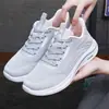 Zapatos de Tela Old Beijing Bai Zhenhe para Mujer, Nuevo Modelo Primavera/Verano, Zapatos Deportivos para Mamá, Suela Suave, Ligeros, Antideslizantes, para Personas de Mediana Edad y Mayores