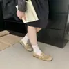 Sapatos de Salto Bloco Baixos Boca Rasa Estilo Francês para Mulheres, Novos Lançamentos Outono 2025 Versão Coreana Retro Sapatos Mary Jane de Salto Médio