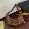 Bolso Estético Retro Relajado de Alto Valor para Mujer Verano 2026 Nuevo Bolso de Hombro para Viajes Cotidianos Bolso Cruzado Casual de Gran Capacidad