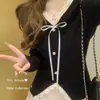 Top de encaje patchwork estilo coreano con cuello en V y abertura para mujer, estilo primavera y otoño, lazo de deseo puro, ajuste ceñido, top adelgazante