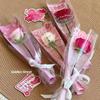 Papel de Envoltura Romántico para el Día de San Valentín Celebrado en Internet de Nuevo Estilo 520 Papel para Envolver Flores Papel de Envoltura Transparente Bolsa para Flores Papel para Envolver Flores Lote