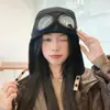 Nuevo Sombrero de Mujer Estilo Japonés para Otoño e Invierno con Forro Polar, Sombrero Cálido, Gafas, Gorra de Aviador, Sombrero de Cazador Versátil a Prueba de Viento con Protección para los Oídos
