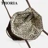 Bolso de hombro casual estilo coreano con estampado de leopardo, otoño/invierno 2026, bolso tote de gran capacidad para mujer para el trabajo y los desplazamientos, diseño versátil