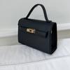 2025 Nuevo Bolso de Verano para Viajeros Bolso Kelly Bandolera Bolso de Hombro Estilo Coreano Moda Bolso Cuadrado Pequeño Bolso Simple Bolso de Mujer