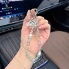 Cadena de cristal facetado en forma de cubo de moda única y creativa para llavero de coche, correa de teléfono, colgante de decoración de bolso al por mayor