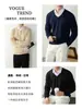 Suéter de Punto Minimalista Versátil con Cuello en V para Hombre, Lana de Oveja y Modal de Gama Alta, Otoño 2026