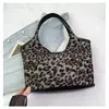 Bolso Tote de Leopardo de Gran Capacidad de Moda para Viajes Diarios de Este Año, Bolso de Hombro Versátil de Nueva Moda 2026 para Mujer