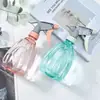 Regadera para regar flores, botella rociadora pequeña, botella rociadora para el hogar para alcohol y limpieza con agua, regadera tipo presión, fácil de usar y duradera