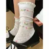 Calcetines de Malla Transpirable Delgados de Primavera con Estampado Floral Dulce y Fresco para Mujer, de Longitud Media hasta la Pantorrilla, Modernos y Versátiles, Calcetines Apilables Adelgazantes