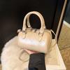 Bolso de Mano Pequeño Versátil Estilo Ins para Mujer 2026 Nueva Moda Bolso Almohada para Viajar al Trabajo Bolso de Hombro Cruzado Simple de Invierno