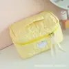 Bolsa de Cosméticos de Almacenamiento de Gran Capacidad, Conveniente y Portátil, para Niña de las Flores, Color Crema, Bolsa Linda para Artículos de Tocador de Viaje