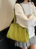 Bolso de mano elegante para mujer transfronterizo, nuevo modelo otoño 2026, bolso de mano para hombro o axila con un diseño único, adecuado para ir al trabajo