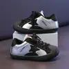 Zapatos de bebé Zapatos de lona Otoño Estrella Zapatos deportivos casuales Niños Niñas Nuevo Niños Suela suave Retro Zapatos de entrenamiento alemanes Antideslizantes