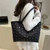 Bolsa de Ombro com Laço Novo Estilo 2025 Fresca para o Trabalho Casual Bolsa de Ombro Grande Capacidade Bolsa de Axila Bolsa Tote