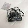 Bolso Cuadrado Pequeño de Bolos Nuevo Otoño 2026 para Mujer, Bolso de Hombro Único Cruzado, Bolso de Cadena Versátil de Moda, Bolso de Tendencia Transfronterizo