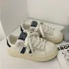 Zapatos de Lona Casuales Blancos Versátiles de Nicho Originales Coreanos Nuevos de Primavera para Mujer Zapatos Planos Suela Gruesa Ins