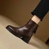 Botas de Cano Curto com Salto Bloco e Bico Quadrado Estilo Coreano para Mulheres Inverno Zíper nas Costas Botas Fashion Botas Elegantes Botas Curtas Outono/Inverno Botas Femininas Estilo Britânico