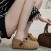 Novedad Otoño e Invierno 2026 Zapatillas Deportivas para Mujer de Suela Gruesa, Ocultas para Aumentar la Altura, Color Sólido, Hebilla Versátil, Simples y Modernas