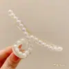 Grampo de cabelo elegante e moderno para penteados de primavera e verão, presilha tipo tubarão estilo coreano para a parte de trás da cabeça, grampo de cabelo para aumentar o volume