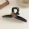 Grampo de cabelo de tubarão de luxo extra grande para mulheres, novo modelo de alta qualidade 2026, grampo de cabelo com pérolas estilo coreano versátil atacado