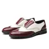 Nuevos Zapatos de Cuero Brogue Formales Casuales de Negocios para Hombre de Primavera y Otoño Tendencia Juvenil Moda Versátiles Zapatos para Hombre de Talla Grande