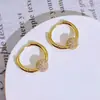 Brincos Argola com Banho de Ouro Real e Diamantes de Zircônia, com Toque de Luxo, Brincos Argola com Pedra de Zircônia da Sorte, Design Único