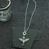 Colar Retrô Y2K Colar Cruz de Anjo Corrente de Clavícula Exquisita de Nicho para Mulheres Moda de Luxo Leve Corrente de Suéter Joia