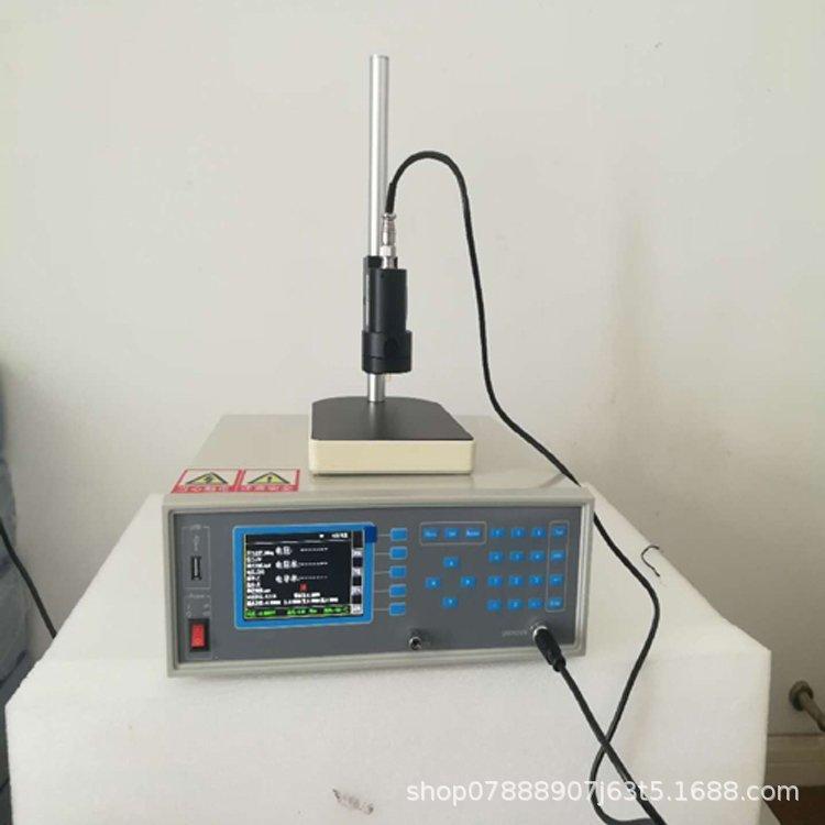 u=1136075587,1537344044&amp;fm