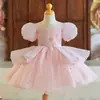 Vestido infantil transfronterizo para bebés de un año, nuevo modelo 2026, vestido de princesa para cumpleaños, tul rosa esponjoso, adecuado para anfitriona