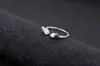 Anillo Abierto de Plata de Ley 925 con un Elegante Diseño de Ángel e Incrustación de Diamante, Moda Estilo Coreano Exquisita Joyería de Plata de Ley para Mujeres