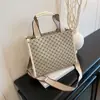 Bolsa de Ombro Grande Capacidade Personalidade Moda Tendência Bolsa Tote Simples Xadrez Nova Bolsa de Mão para o Dia a Dia 2025 Bolsa de Pendurar