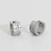 Moda Japonesa y Coreana Hebilla de Oreja Versátil de Acero Inoxidable Moda Europea y Americana Aro de Oreja para Hombres y Mujeres Hebilla de Oreja Personalizada de Estilo Ligero y Simple con Anillo Colgante