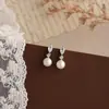 Pendientes de Zirconia Perla para Mujer, Lujo Ligero, Pendientes Largos Retro Franceses, Simples para el Día a Día, Joyería para Orejas de Banquete, Pendientes de Botón con Sensación de Alta Gama