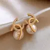 Brincos de Pérola Retrô Franceses para Mulheres, Luxo Leve, Brincos de Alta Qualidade, Brincos de Design Exclusivo, Brincos para Viagem de Férias Atacado