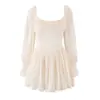 Vestido curto elegante de estilo francês, com decote quadrado, babados, cintura marcada com barbatanas, saia volumosa, versátil, suave e moderno para senhoras