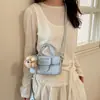 Bolsa Pequena Estilo Coreano com Textura de Jacaré Feminina 2026 Nova Tendência Moda Bolsa Quadrada Pequena de Mão Bolsa Transversal de Alta Qualidade para o Dia a Dia Verão