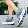 Zapatos de Hombre 2026 Verano Nuevos Zapatos Deportivos para Correr de Malla Transpirables Amortiguadores Suela Suave Zapatos de Estudiante Zapatos Ligeros para Correr para Hombre