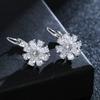 Aretes Transfronterizos de Venta Caliente Chapados en Oro Cobre con Circonitas Multicolor de Flores Pequeñas Simples Aretes Europeos y Americanos Azul Verde Rosa Multicolor para Mujer Venta al por Mayor
