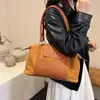 Bolsa de Viagem de Grande Capacidade para Curta Distância para Mulheres, Leve para Viagem de Negócios, Bolsa de Bagagem Portátil Transversal, Bolsa Grande de Ombro para Saída