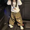 Ropa infantil estilo coreano, conjunto de otoño para niñas, camiseta casual de Mickey a la moda y pantalones de estampado de leopardo modernos, conjunto de dos piezas