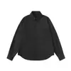 Yidao Vintage Otoño 2026 Nueva Colección: Camisa retro de estilo japonés con bolsillo de parche, color liso minimalista, corte holgado, manga larga para hombre, adecuada para el trabajo