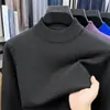 Nuevo suéter de punto para hombre de otoño e invierno, color liso, anti-pilling, suéter de lana de punto fino, manga larga, cuello semialto, ropa para hombre