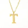 Comercio exterior transfronterizo popular collar de 26 letras colgante de acero de titanio moda europea y americana cadena de clavícula simple venta al por mayor de joyería de fábrica