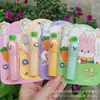Gama CompletaAmor de Hielo Dibujos Animados Bálsamo Labial Infantil Hidratante y Humectante Cuidado Labial sin Color para Otoño e Invierno